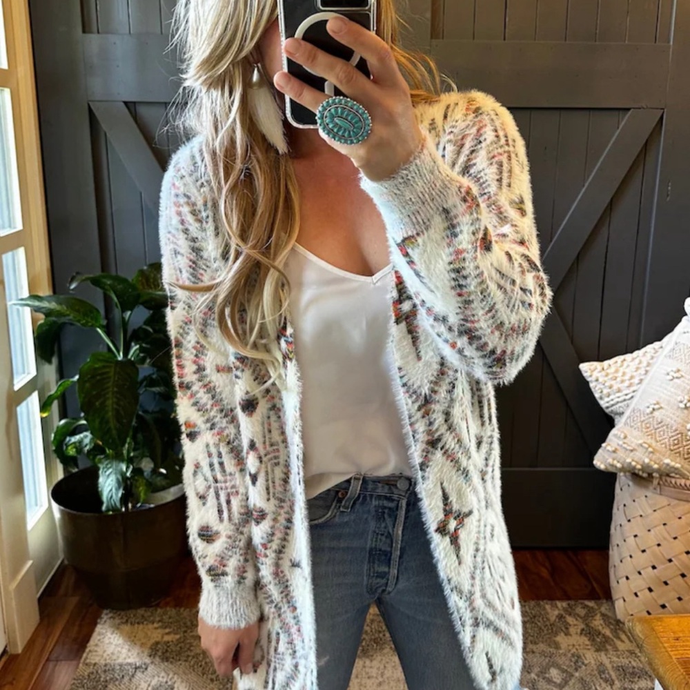 New Fair Isle Soft Cardigan Women's Sweater - Long Cozy Boho Western Style - Picture 7 of 8